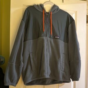 NWT Patagonia Microdini Gray Fleece Hoodie with Orange Accents